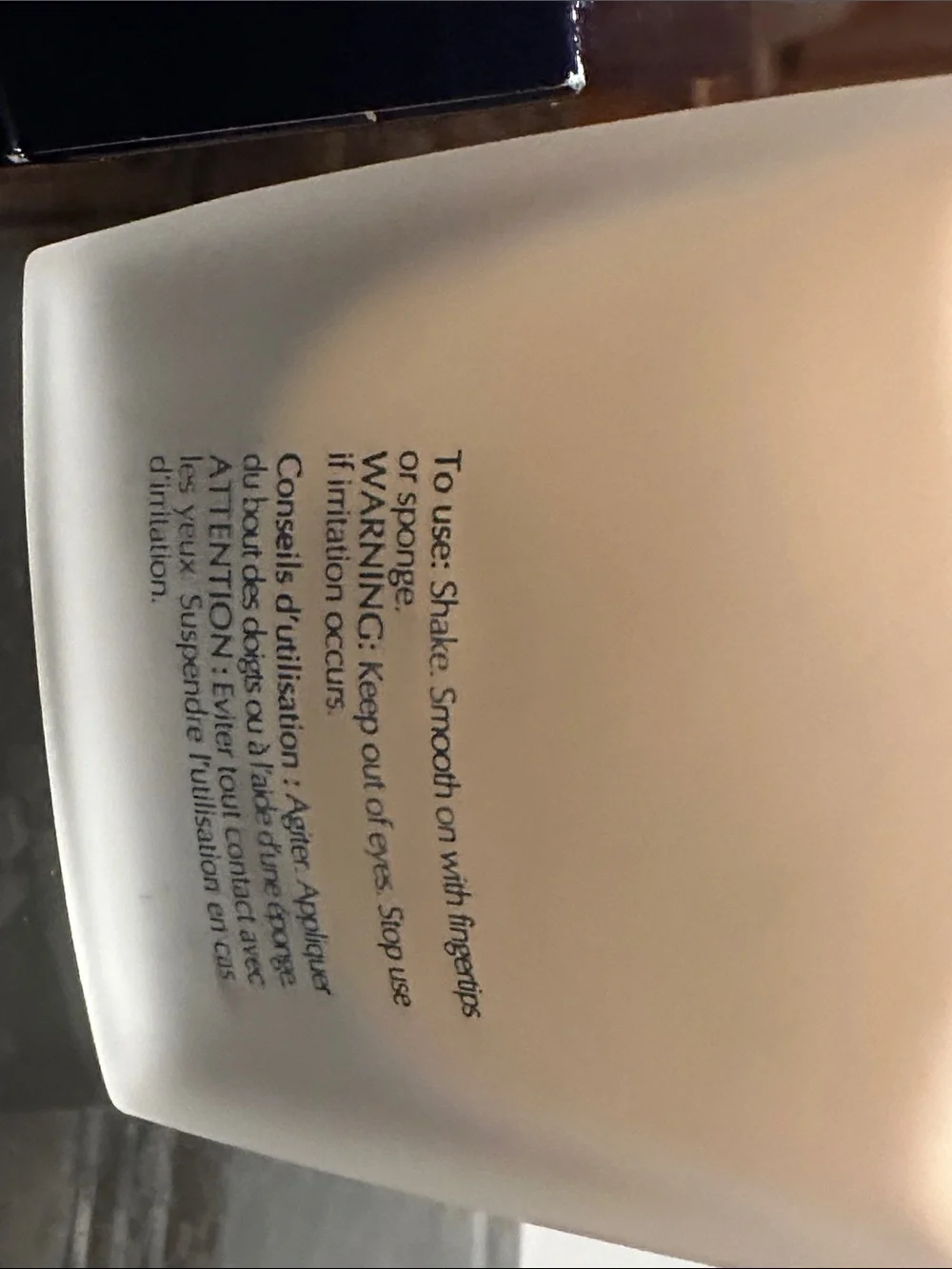 Estee Lauder Equalizer Smart makeup foundation